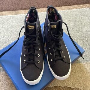 Brand new Keds hitop canvas sneakers